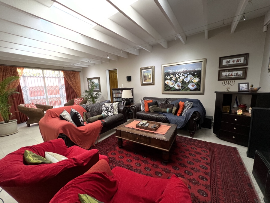 4 Bedroom Property for Sale in Nahoon Eastern Cape